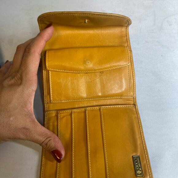 Authentic GUCCI Guccisima Canvas Tan & Brown Leather - Picture 3 of 5